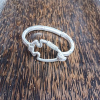 BLING SILVER Beautiful Arrowhead Cuff Bracelet