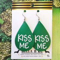 GENUINE St Patrick's Day Kiss Me