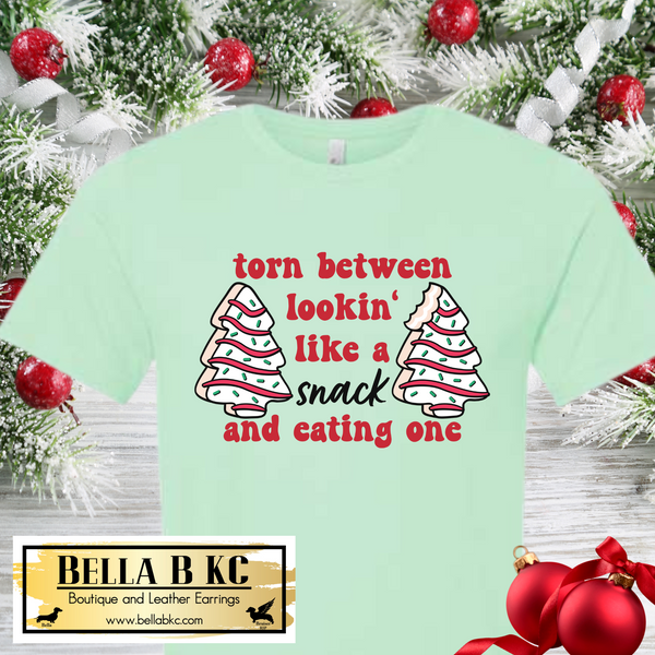 Christmas - Torn Between Lookin Like a Snack and Eating One V2 - Cake Tee or Sweatshirt